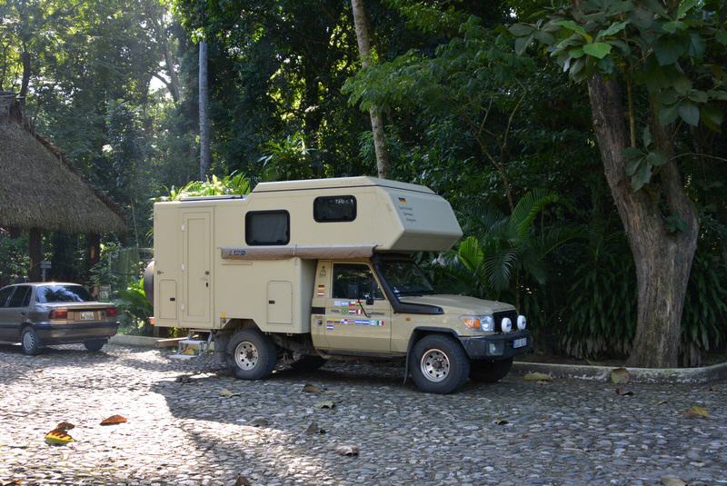 Parkplatz Ruinenanlage Quirigua/Guatemala