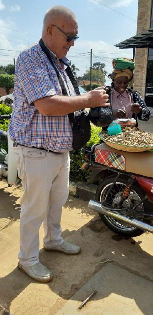 Einkaufen in Fort Portal