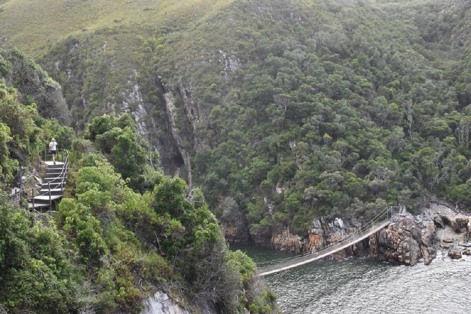Hängebrücke an der Mündung des Storms River