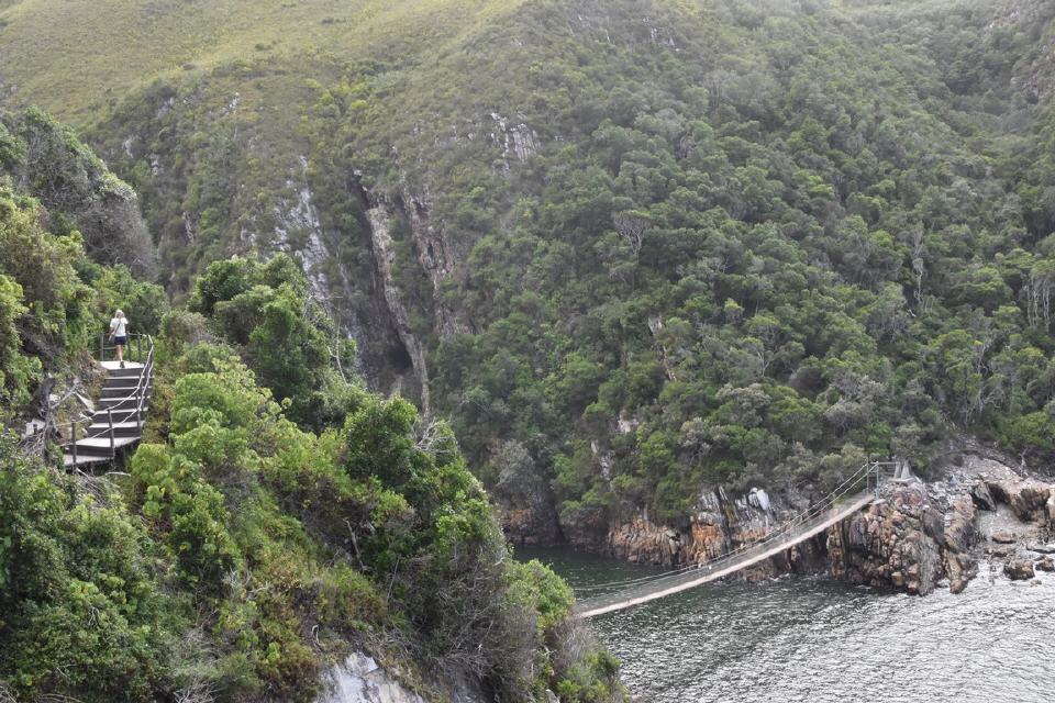 Hängebrücke an der Mündung des Storms River