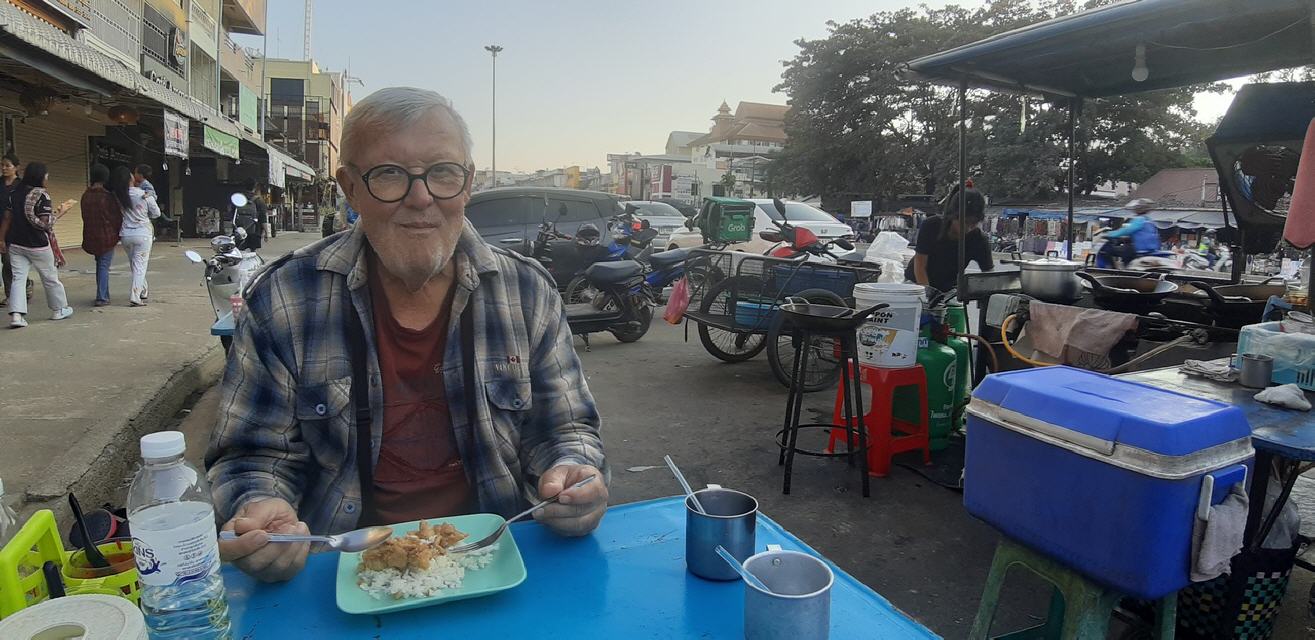 Leckeres Streetfood in Mae Sai.