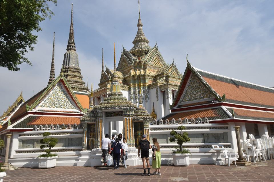 Eingang zum Wat Phrao.