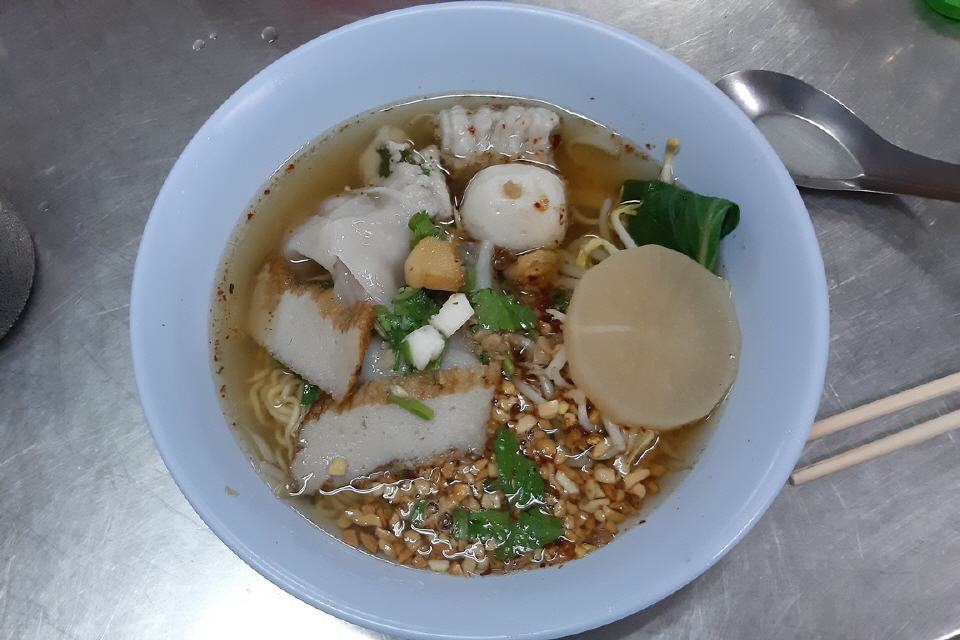 ...auf leckere Nudelsuppe.
