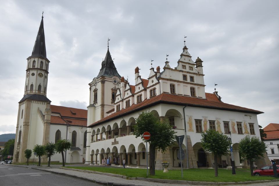 Rathaus mit Glockenturm