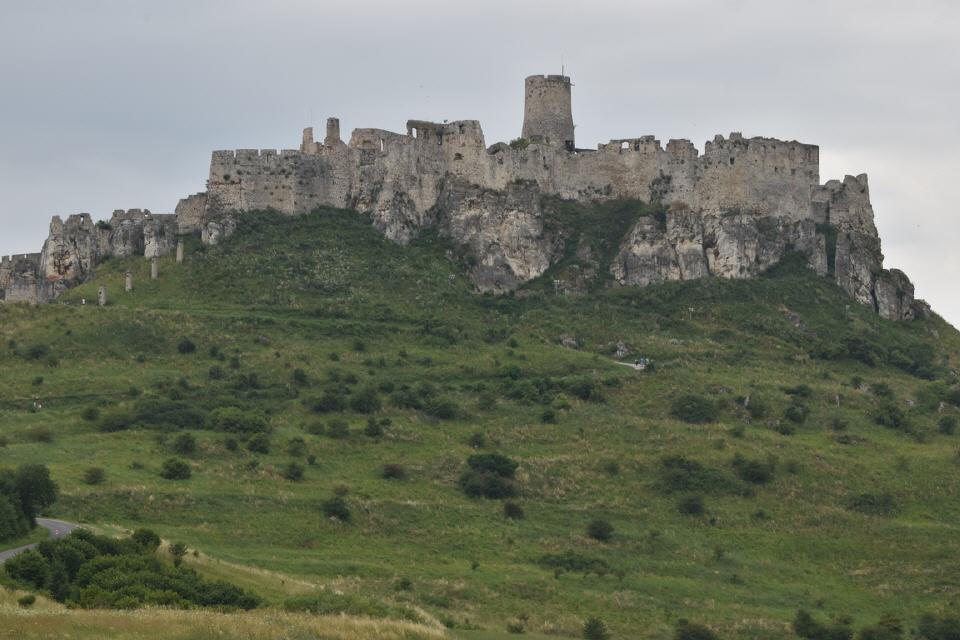 Burgruine an unserem Weg