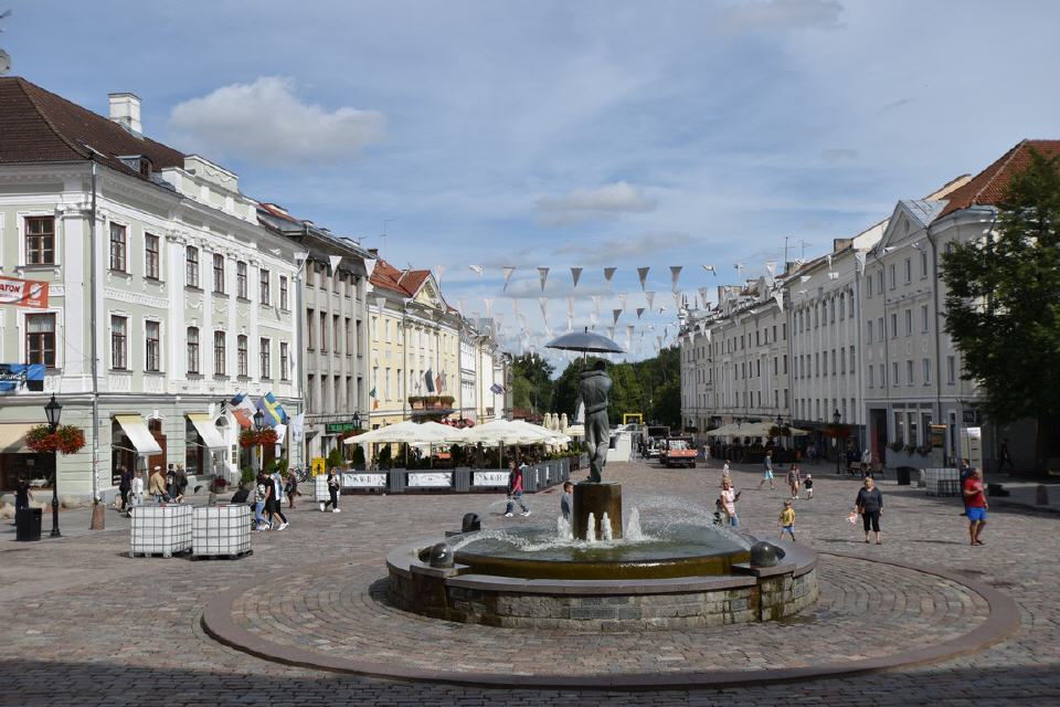 und Marktplatz von Tartu