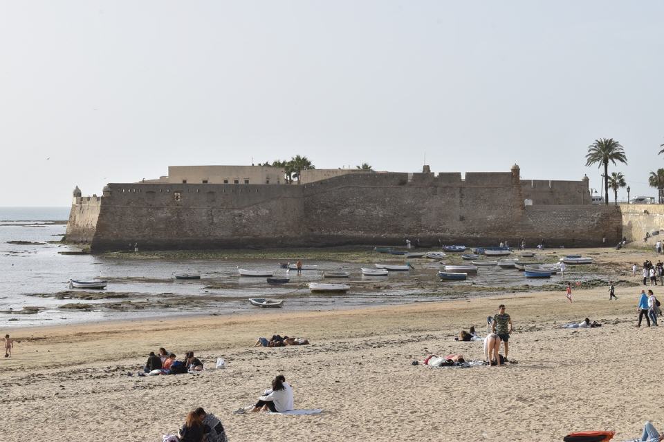 Fort an der alten Hafeneinfahrt