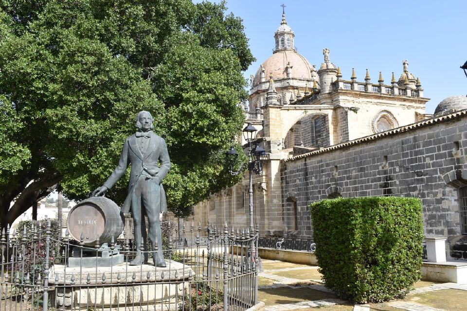 Gonzales Byass - Gründer der Sherry-Bodega "Tio Pepe"